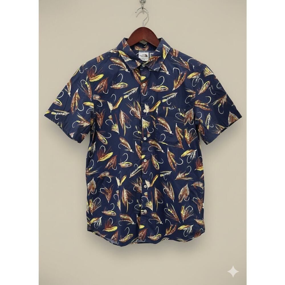 New The North Face Men Backpacker Navy Fishing Baytrail Button Pocket SS Shirt L